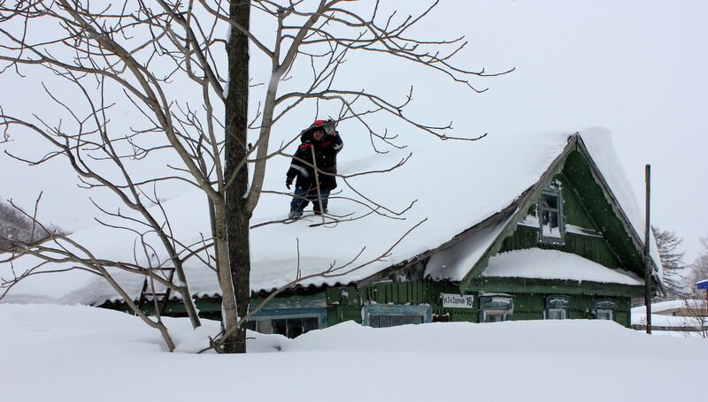 Наслідки снігопаду на Сахаліні