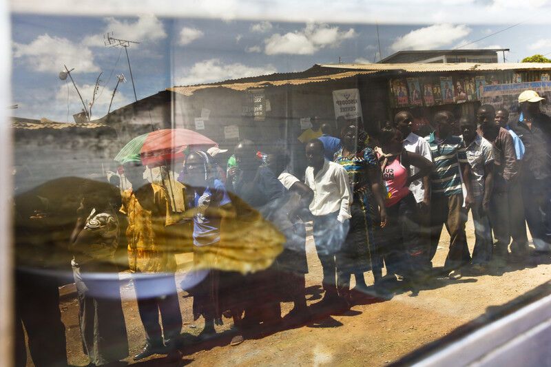 Доленосні вибори в Кенії почалися з загибелі 12 осіб