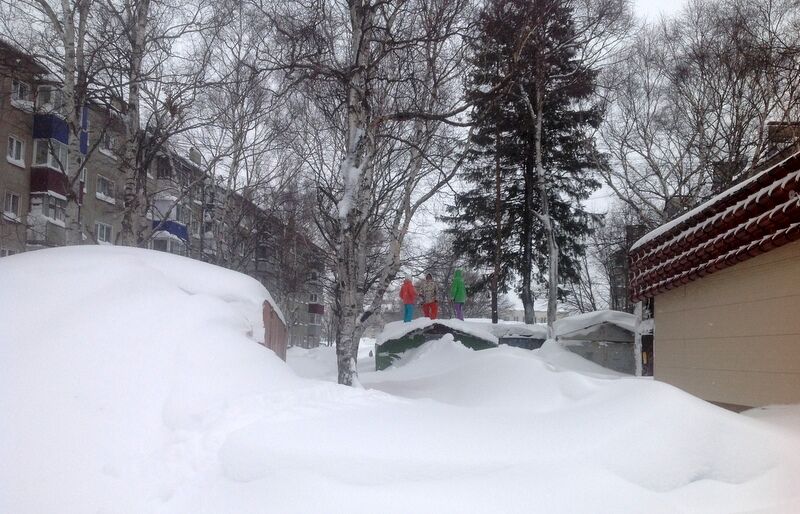 Наслідки снігопаду на Сахаліні