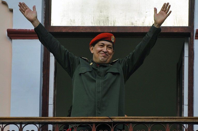 "Великий команданте" Уго Чавес: життя у фотографіях