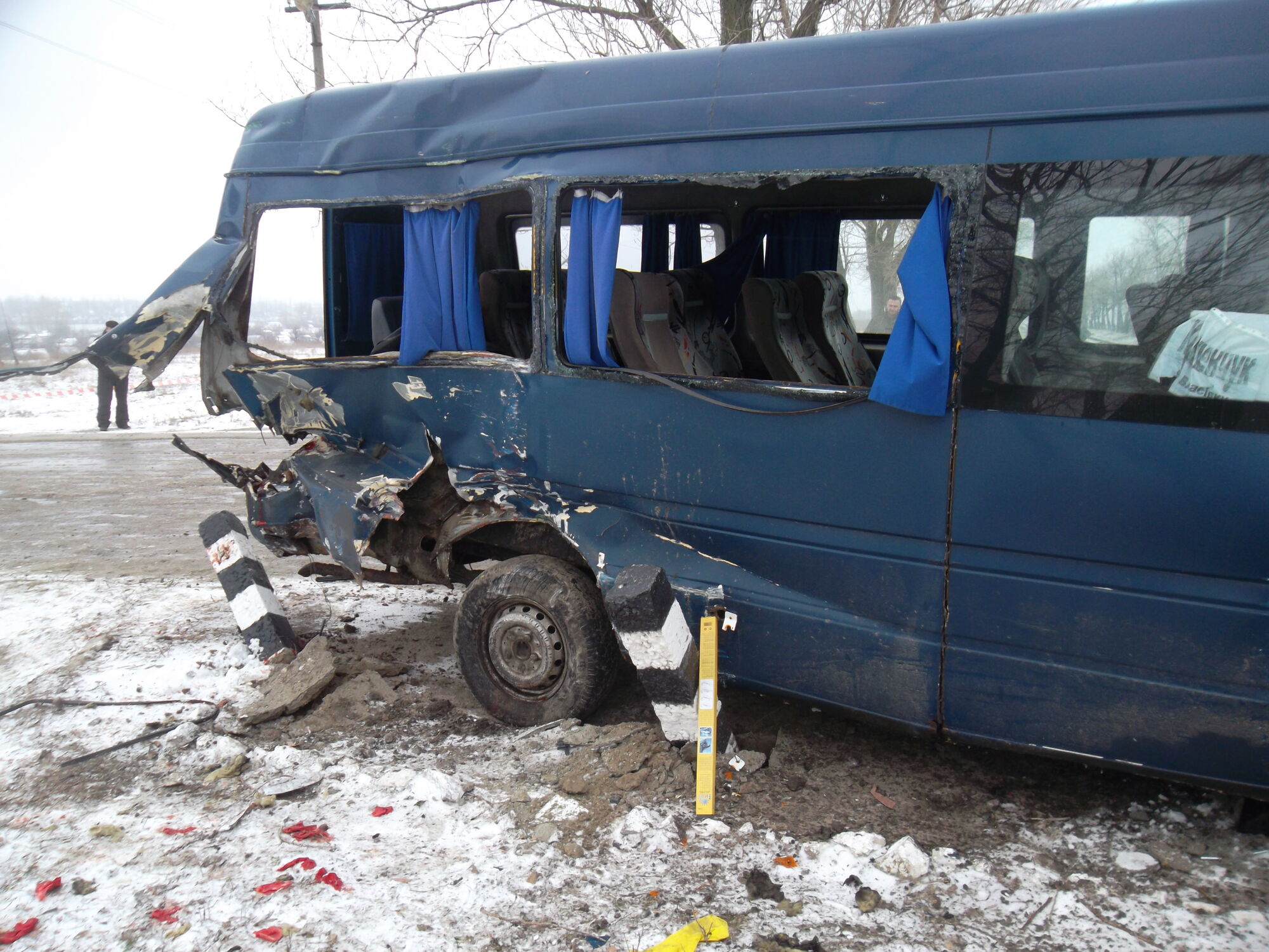На Кіровоградщині потяг протаранив автобус: є жертви