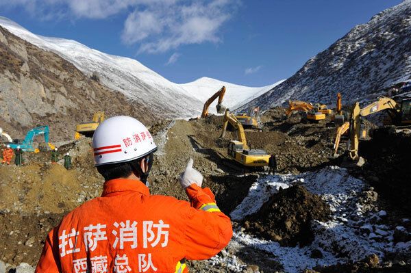 У Тибеті виявлені тіла 17 з 83 шахтарів, які опинилися під обвалом