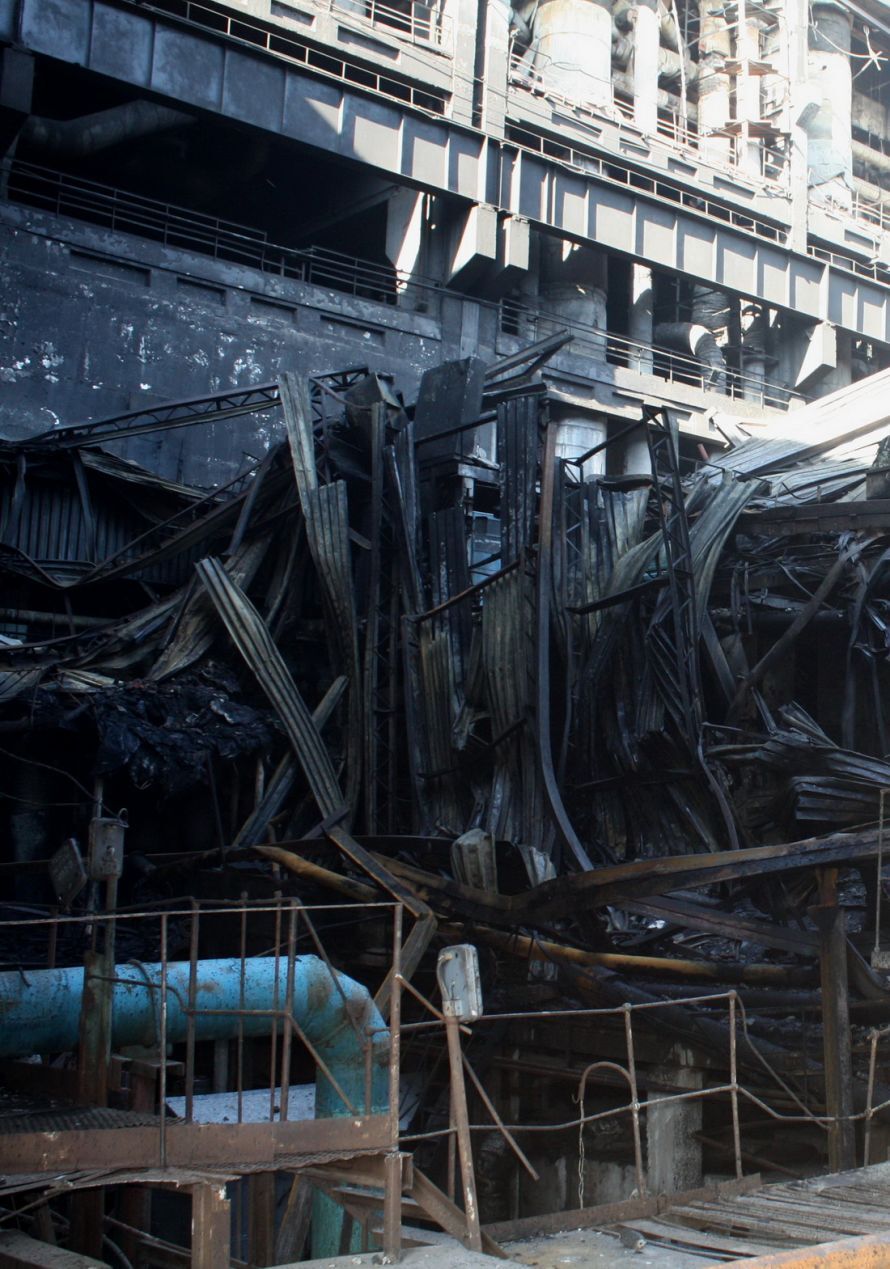 Масштабный пожар на Углегорской ТЭС 