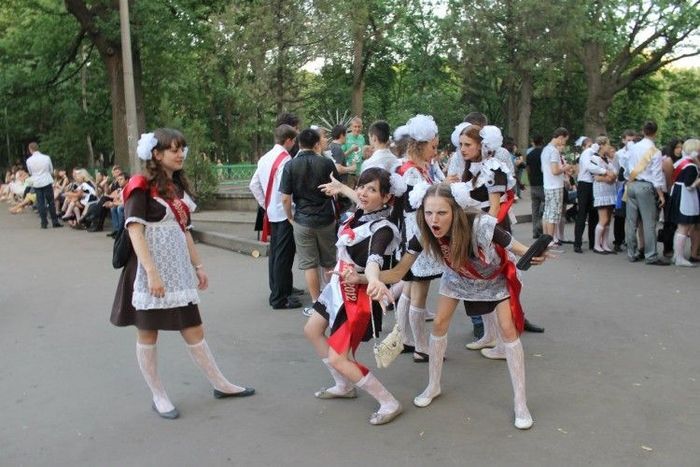 Киевские школьники проведут последний звонок со звездами