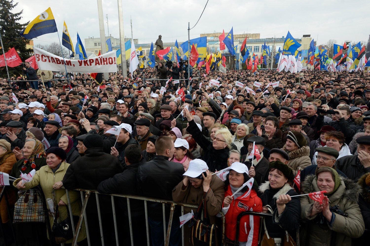 У Рівному опозиція нарахувала мітингувальників у 20 разів більше, ніж міліція