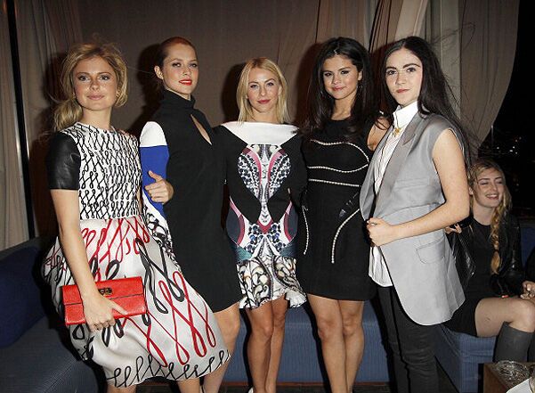 Модные звезды посетили British Fashion Council. Фото