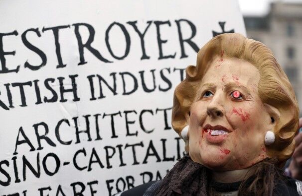 В Лондоне на митинге противников Тэтчер задержали 16 человек