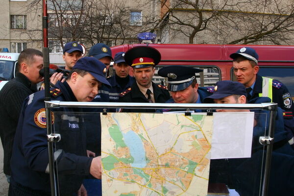 В Тернополе взорвали 100-килограммовую бомбу