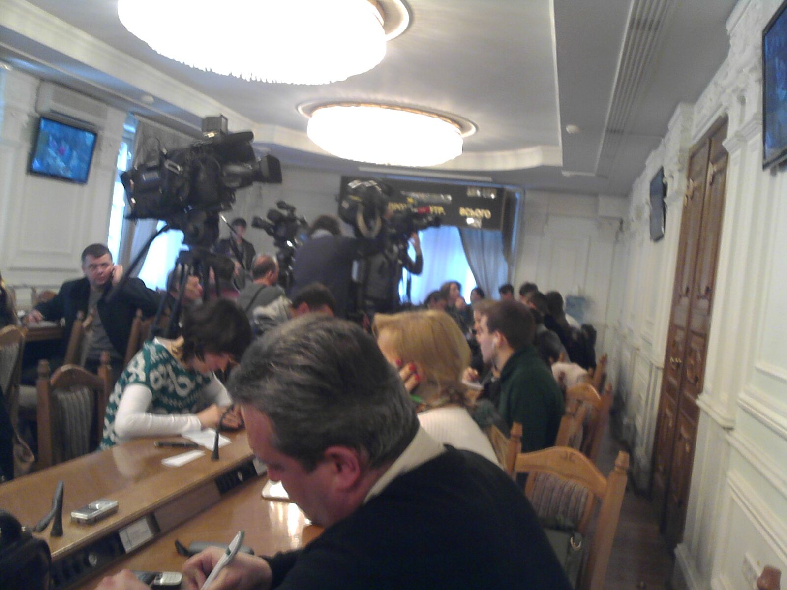 Журналістів не пустили на засідання суду за касацією Луценко