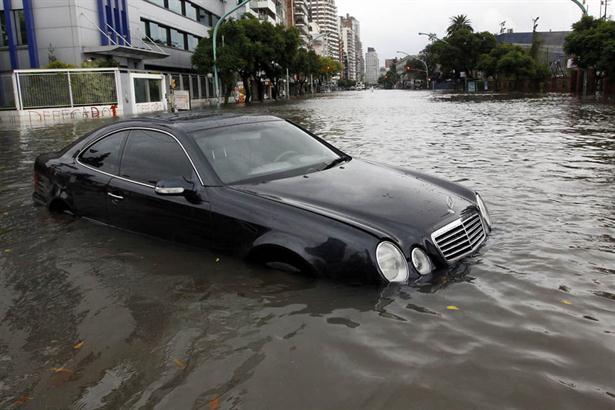 В аргентинской столице проливные дожди убили пять человек