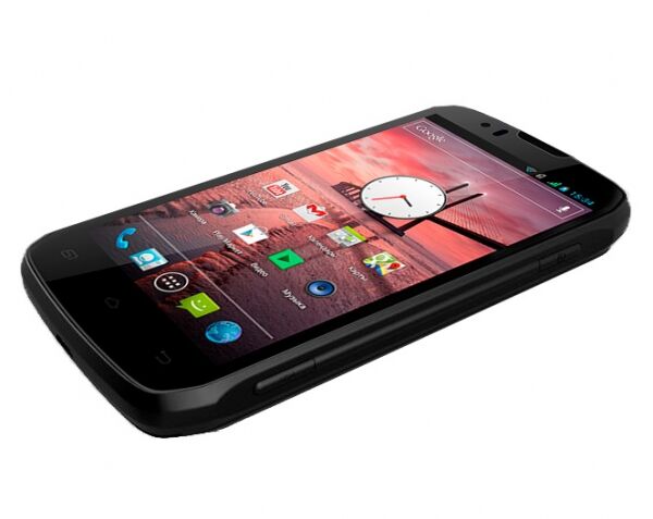 Россияне выпустили смартфон с батареей рекордной емкости