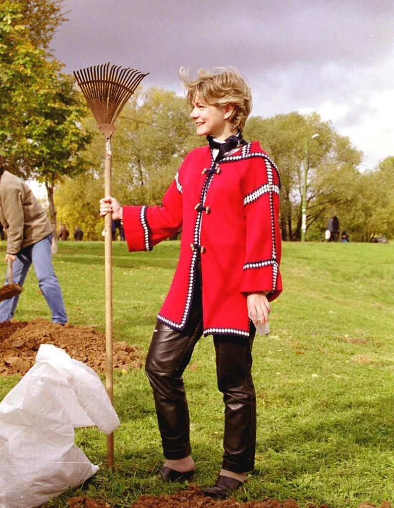 Алиса Селезнева: тогда и сейчас