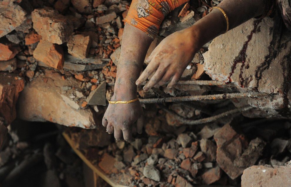 В Бангладеш обрушилось восьмиэтажное здание