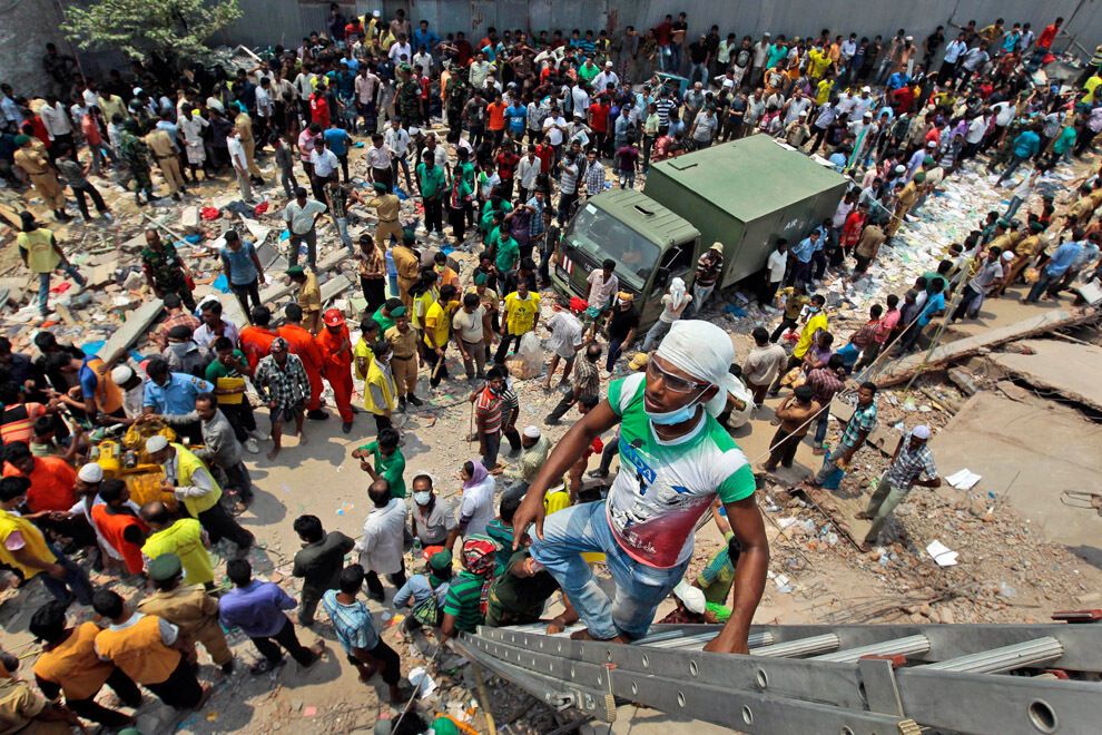 В Бангладеш обрушилось восьмиэтажное здание