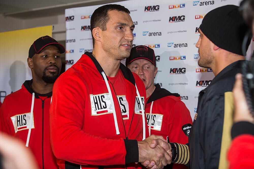 Кличко цитировал Тайсона, Пьянета мечтал о поясах 