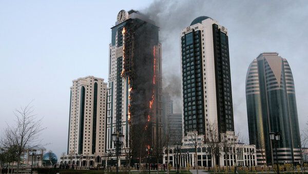Пожар в комплексе "Грозный-Сити" потушили