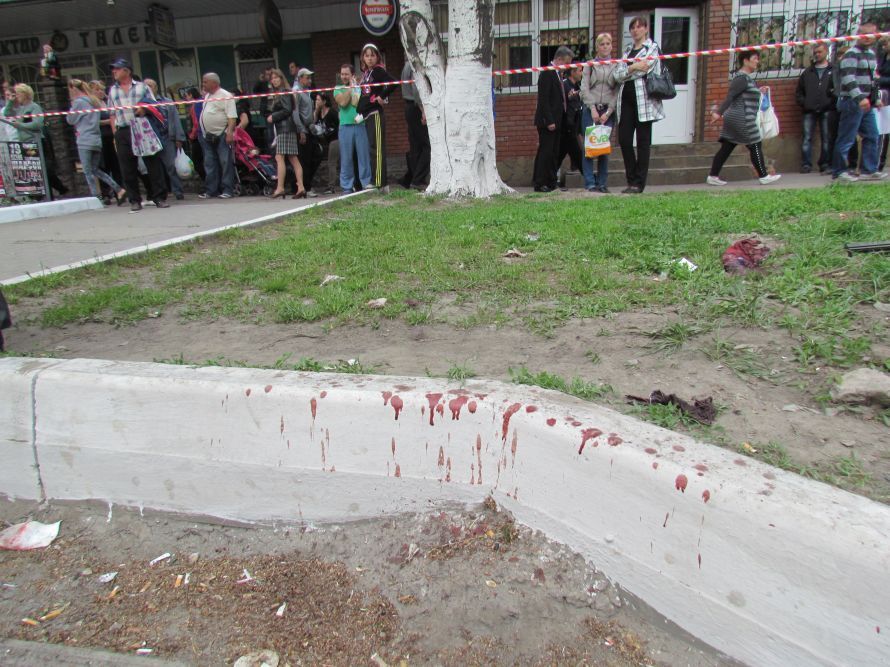 На Донбассе перевернулась переполненная маршрутка: 25 пострадавших