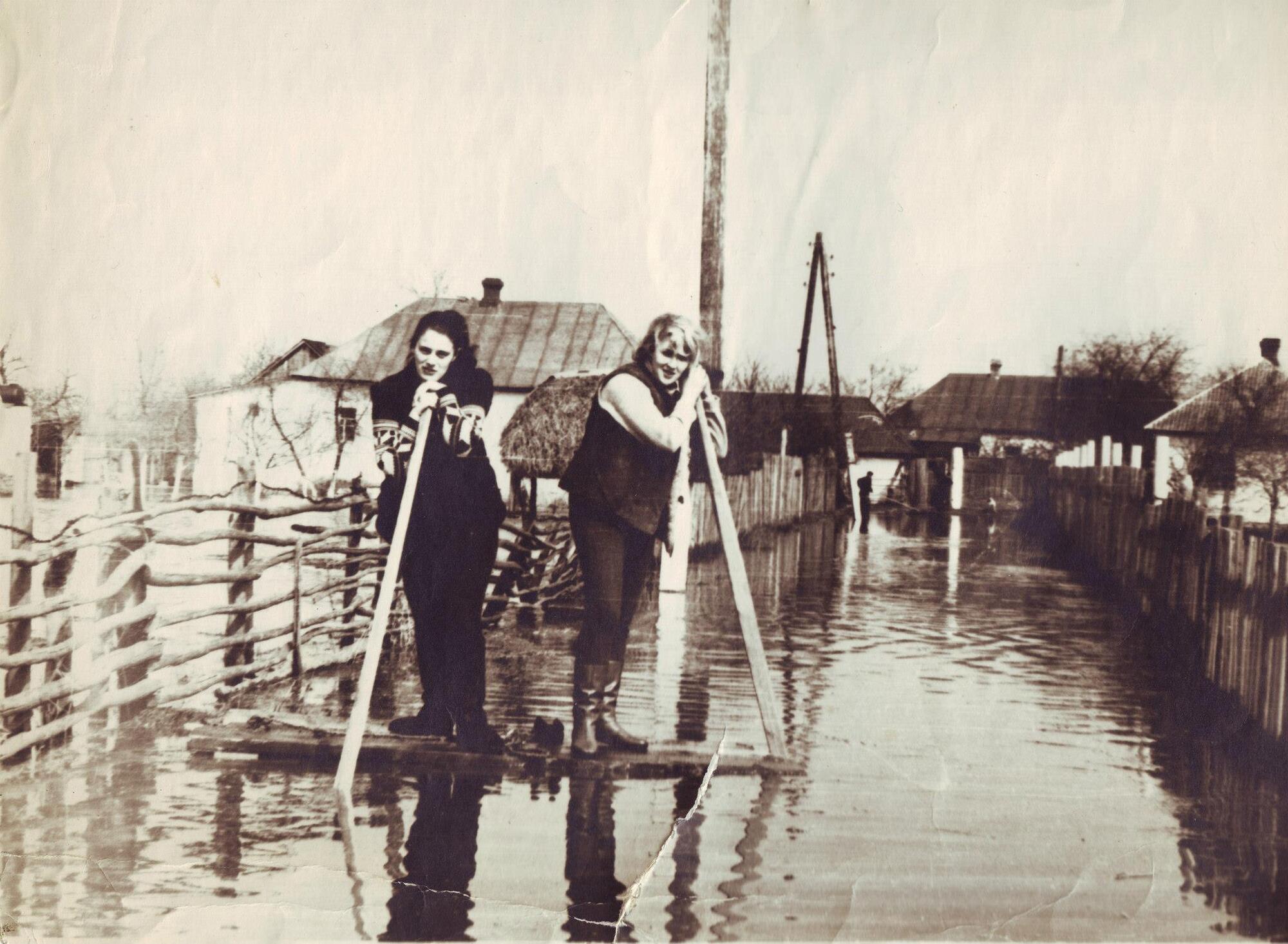 Наводнение 1970 года в селе Троещина. Фото