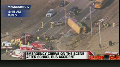 У Штатах в ДТП потрапив шкільний автобус: постраждали 25 дітей. Відео