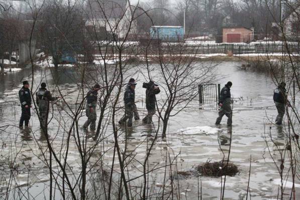 На Чернігівщині прорвало дамбу. Відео