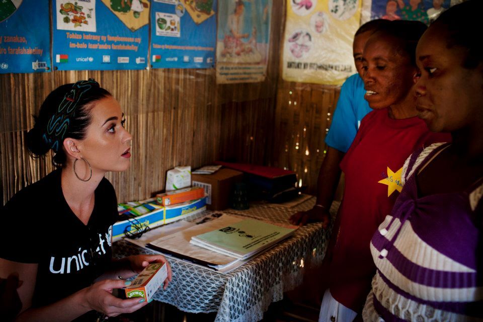 Кэти Перри поддержала UNICEF в Мадагаскаре. Фото