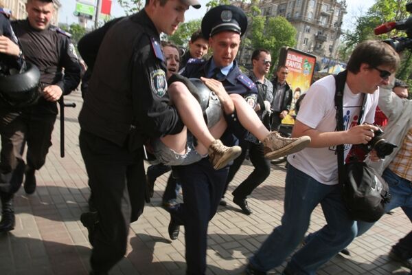 На мітингу КПУ міліція затримала чотирьох хуліганів