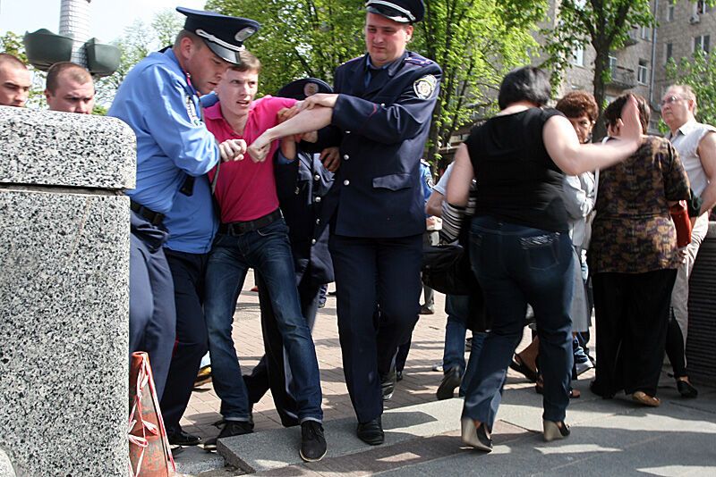 Первомайская демонстрация в Киеве