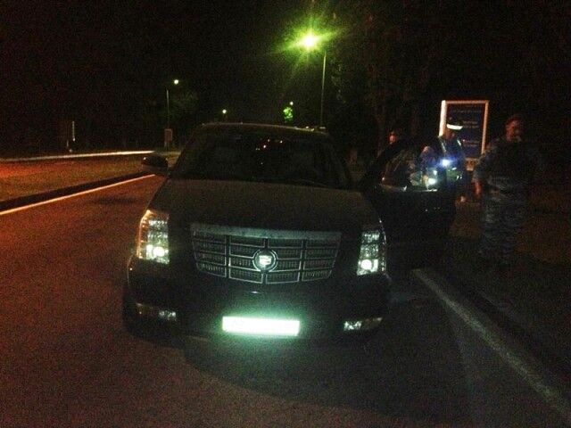 Угон "Кадиллака" в Киеве: преступники ехали на 4-х простреленных колесах