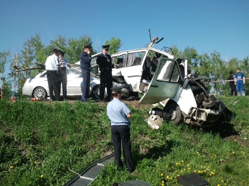 Под Пензой случилось жуткое ДТП: погибли 11 человек