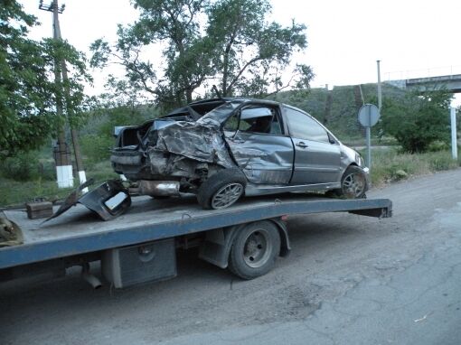 На Николаевщине легковушка влетела в автобус