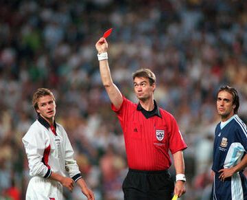 Удаление Дэвида Бекхэма в матче с Аргентиной на ЧМ-1998