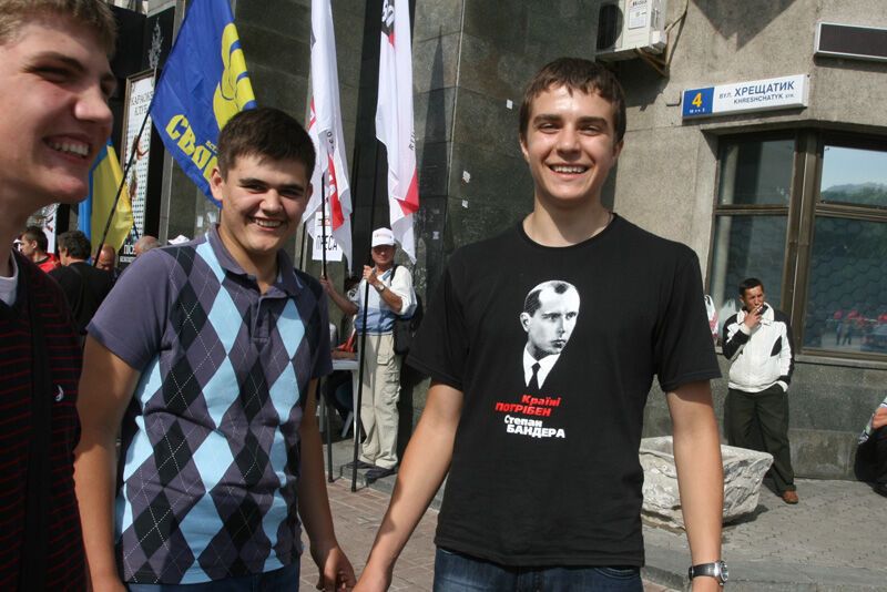 Битва митингов в Киеве: чей больше