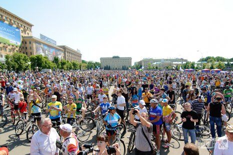В центр Харькова съехались 6,5 тыс. велосипедистов