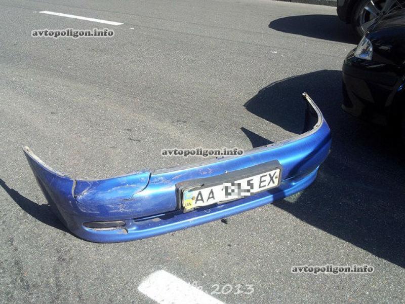 В Киеве Lanos разбил три Skoda Octavia: есть раненые