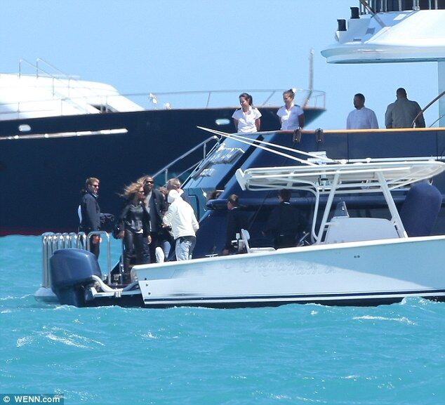 Бейонсе поправляет здоровье на юге Франции