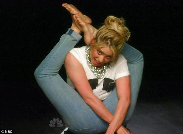 Шакира продемонстрировала чудеса гибкости 
