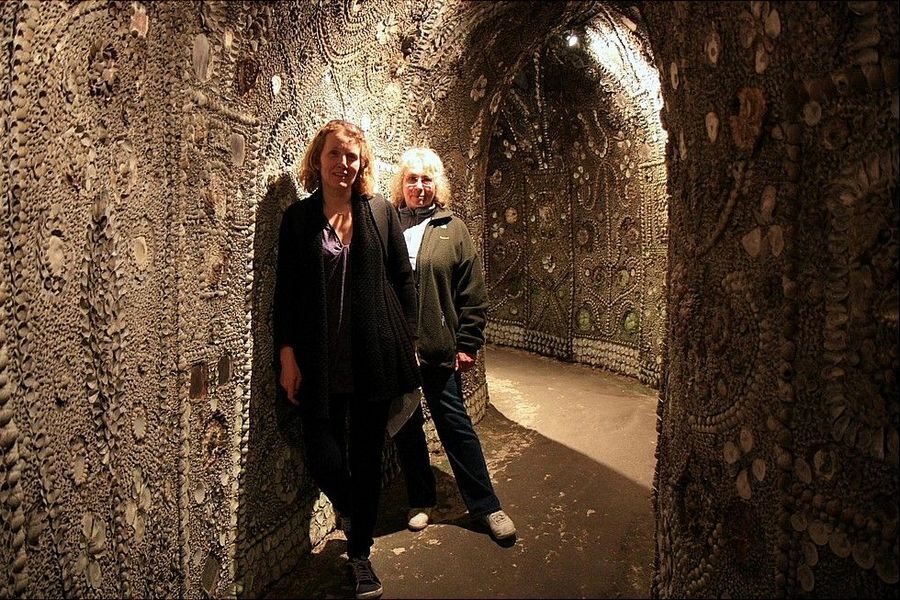 Загадка из глубины веков - грот из ракушек в городе Маргит