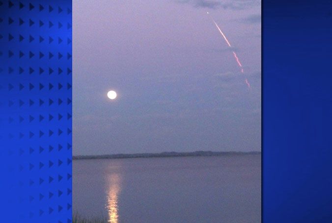 США запустили ракету с военным спутником