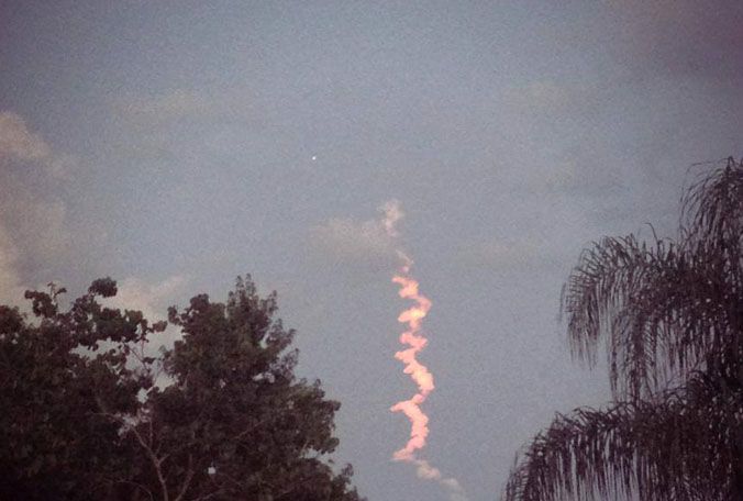 США запустили ракету с военным спутником