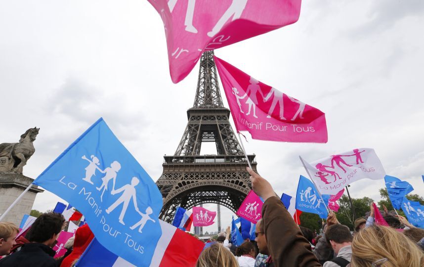 Франція знову протестує проти одностатевих шлюбів