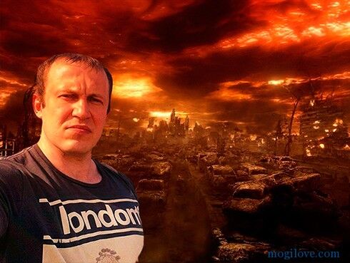 Самый суровый турист стал героем фотожаб