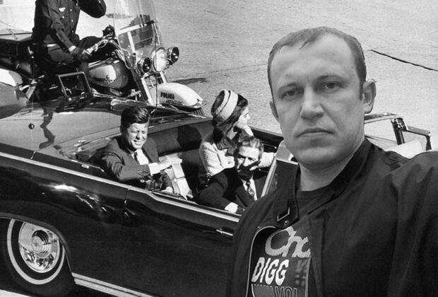 Самый суровый турист стал героем фотожаб