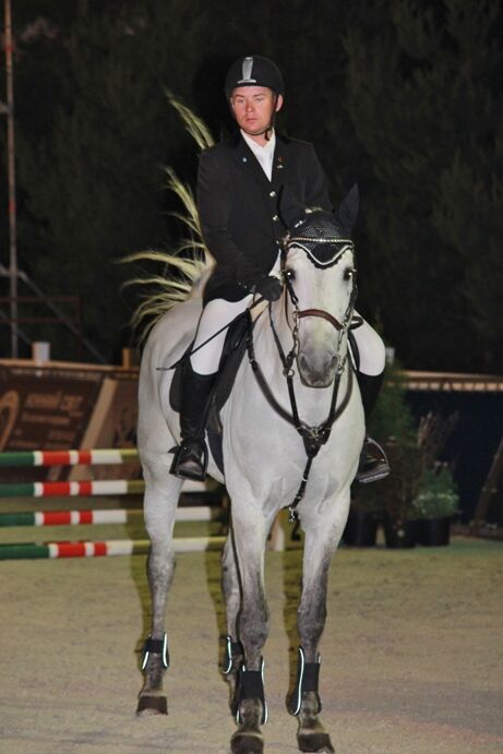 Под Киевом состоялось грандиозное ночное спортивное шоу