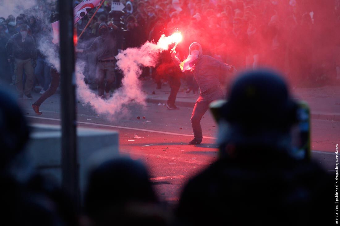 La Manif: демонстрация в Париже