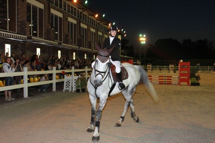 Под Киевом состоялось грандиозное ночное спортивное шоу