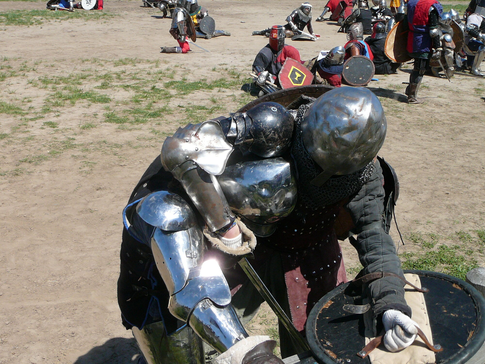 Рыцари в "Киевской Руси" сошлись в "стенке на стенку": у зрителей аж дух захватывало