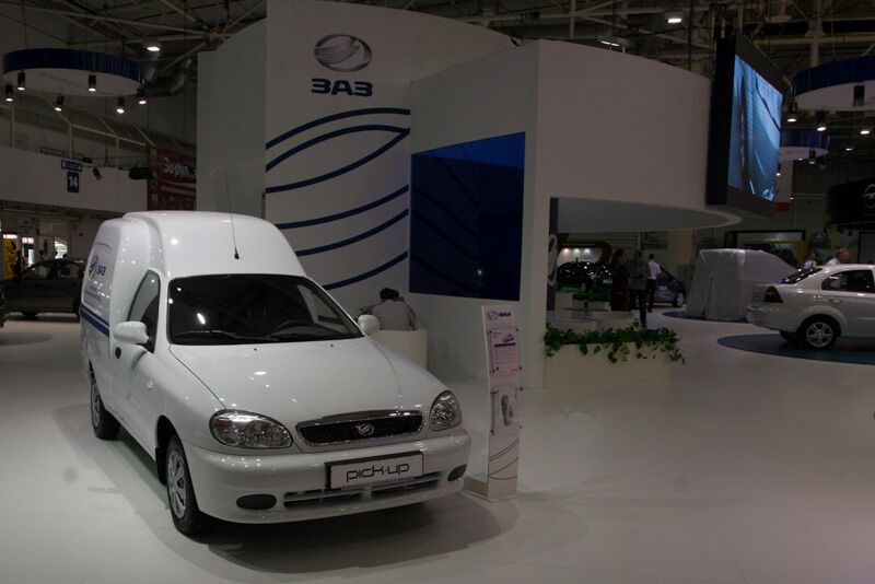 В Киеве открылась автовыставка SIA-2013