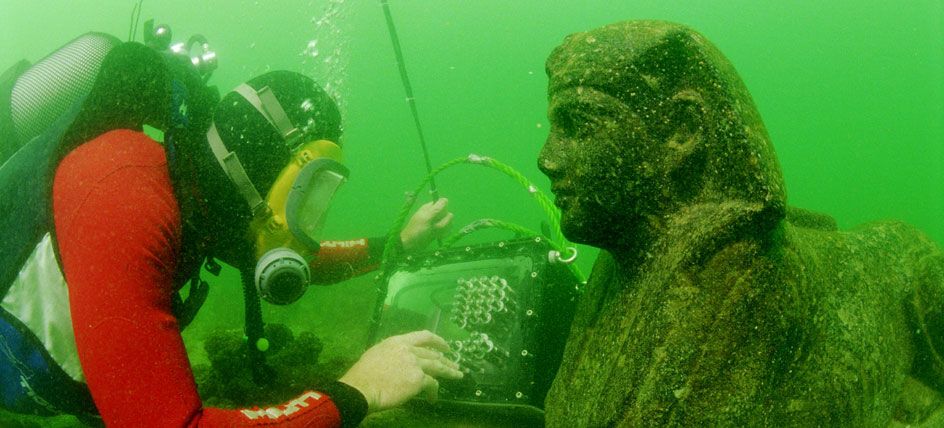 Ученые бьются над загадкой затонувшего города Гераклион