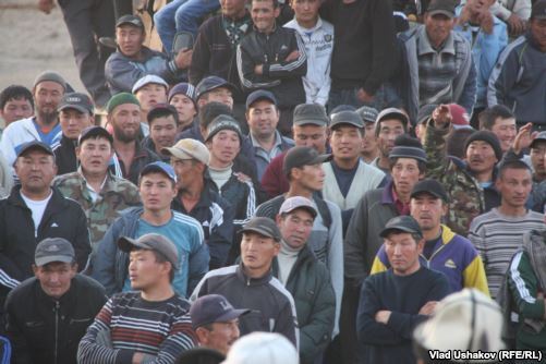 У Киргизстані введено надзвичайний стан
