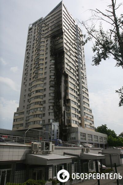 Пожар в киевской 25-этажке: окурок упал на кучу мусора